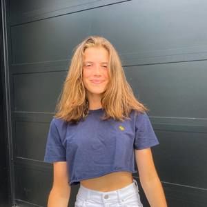 Meet your Posher, Amélie